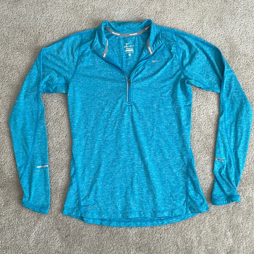 Nike Women’s Element Dri-Fit Quarter Zip